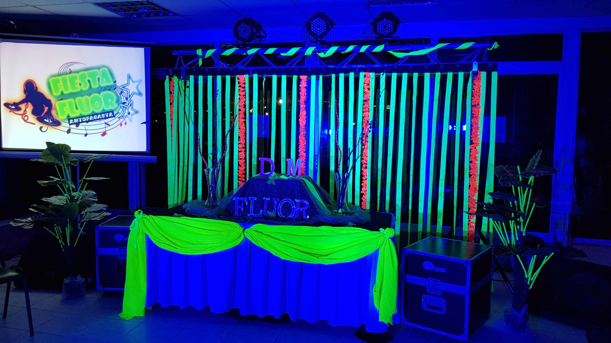 🎉 FIESTA FLÚOR INFANTIL – ¡LA MAGIA DEL COLOR LLEGA A TU CELEBRACIÓN!